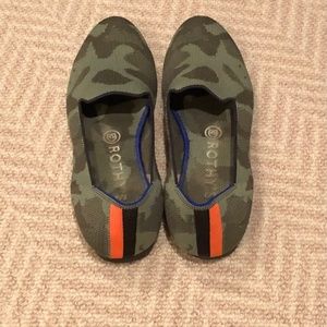 Rothy's camo loafers size 8